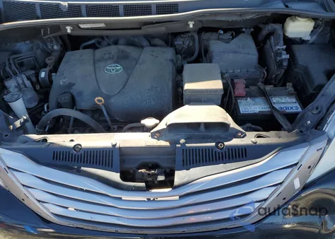 2017 Toyota Sienna Xle из США, поврежденный, VIN 5TDDZ3DC7HS161113